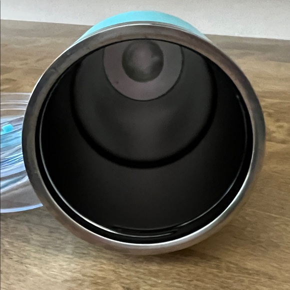 Dunkin' Turquoise Stainless 32 oz Travel Tumbler with Lid - Picture 5 of 5